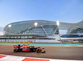 Paquete - FORMULA 1 - GRAN PREMIO DE ABU DHABI - Salida Grupal (P)
