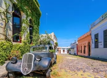 Paquete - MONTEVIDEO - COLONIA (CE)