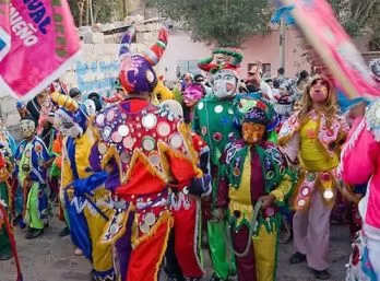 Paquete - CARNAVAL de TILCARA  -  Salida Grupal (W)